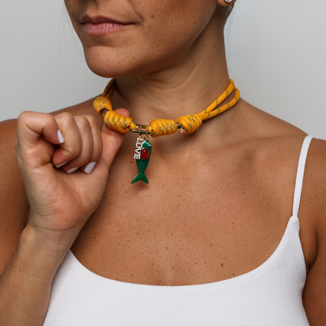 POP UPS X HANNAH B BOAT ROPE MUSTARD NECKLACE WITH GREEN ENAMEL FISH  & LOVE