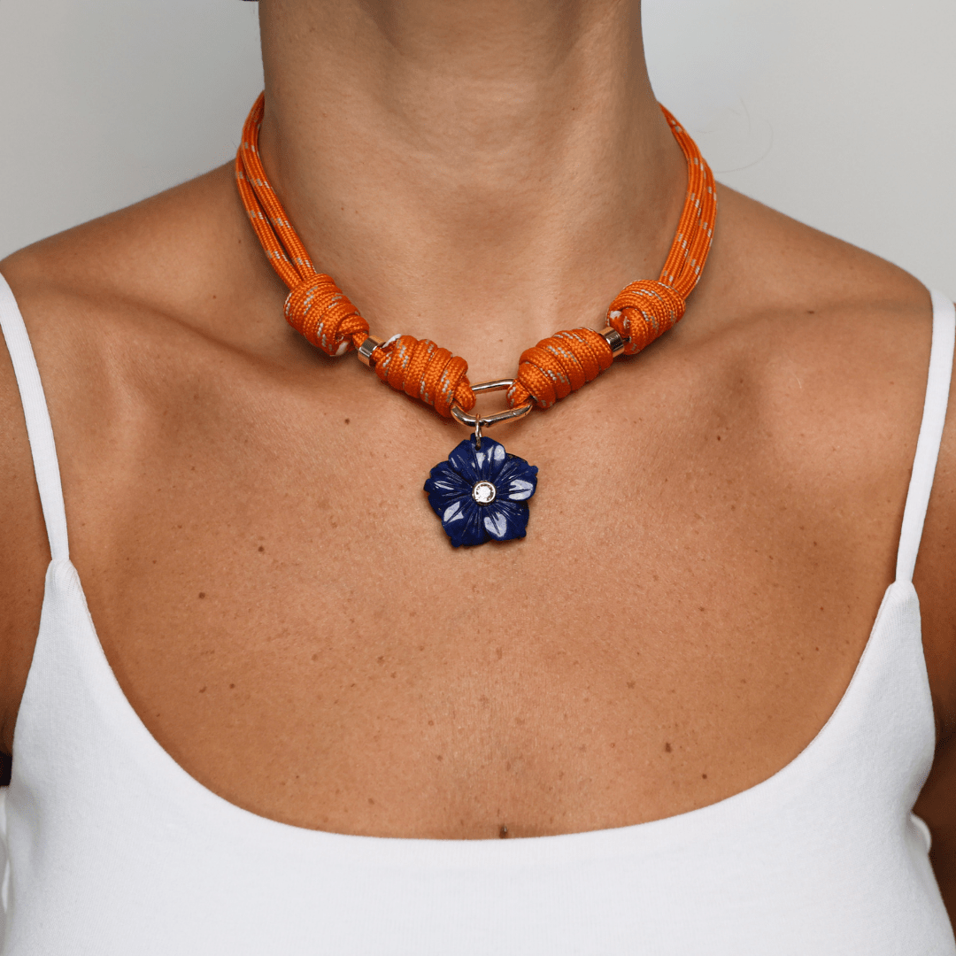 POP UPS X HANNAH B BOAT ROPE BURNT ORANGE NECKLACE WITH BLUE HIBISCUS - Hannah B by Hannah Bender