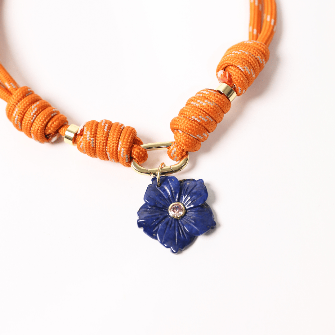 POP UPS X HANNAH B BOAT ROPE BURNT ORANGE NECKLACE WITH BLUE HIBISCUS - Hannah B by Hannah Bender