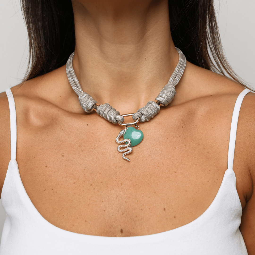POP UPS X HANNAH B BOAT ROPE GREIGE NECKLACE WITH GREEN HEART & SNAKE - Hannah B by Hannah Bender